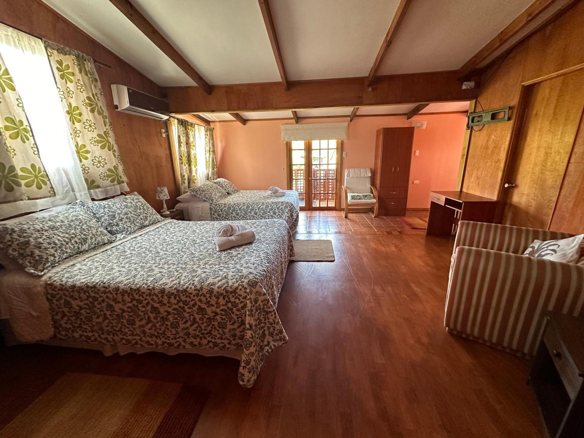Hare Henua Bed & Breakfast Hanga Roa Exterior photo