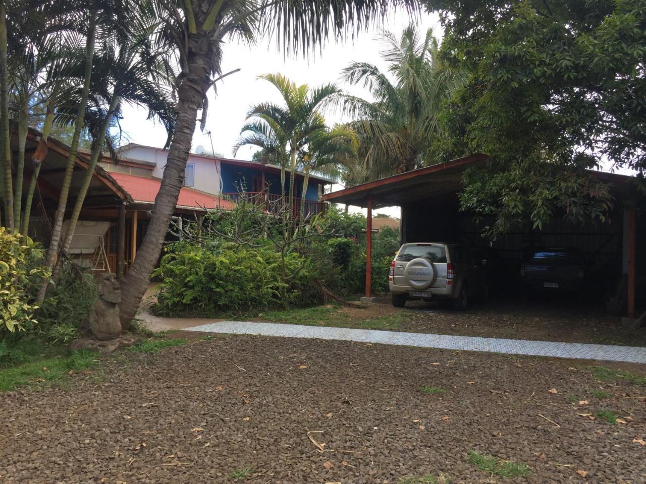 Hare Henua Bed & Breakfast Hanga Roa Exterior photo